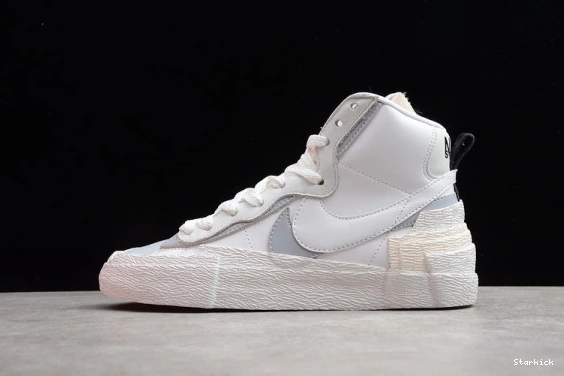 BLAZER NIKE WHITE MID BV0072-100 SACAI X 0813